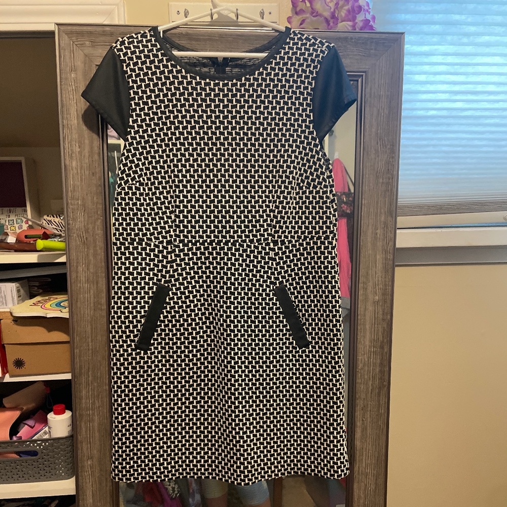 Womens black and white dress with leather like sleeves